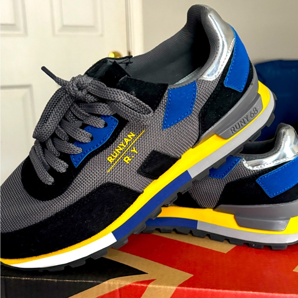 Men's Black and Blue Sneakers